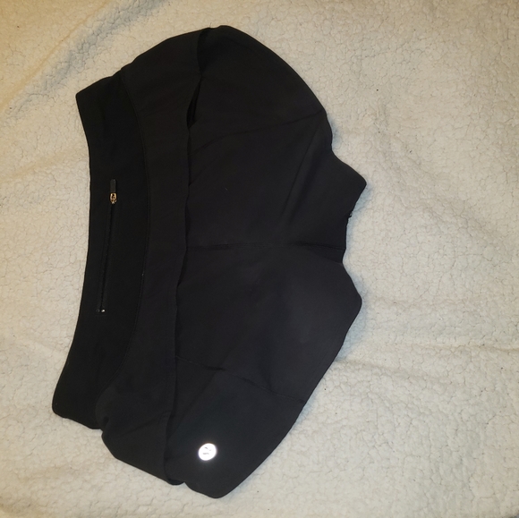 lulu🍋 speed up shorts! - Picture 2 of 4